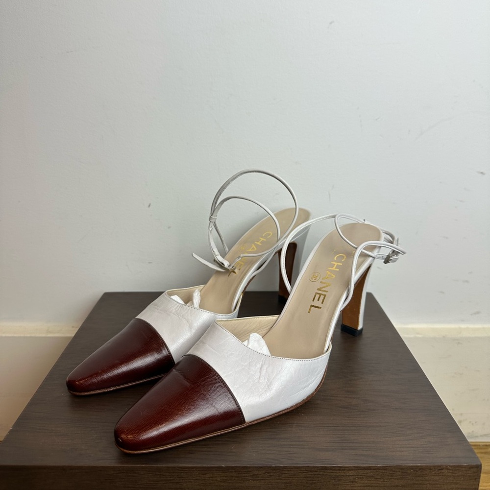 Chanel Purple Marron Ankle Strap Vintage heel